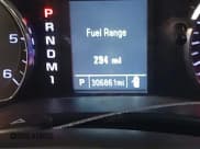 ✅ 2015 Chevrolet Silverado 2500HD Work Truck • VIN: 1GC0CUEG7FZ114814 • Lot: 42158008. Wystawiony na IAAI z przebiegiem 306 861 mil. Bezpłatny archiwum sprzedaży aukcyjnych z USA i szczegółowy raport historii pojazdu na DreamBid. Zdjęcie 16.