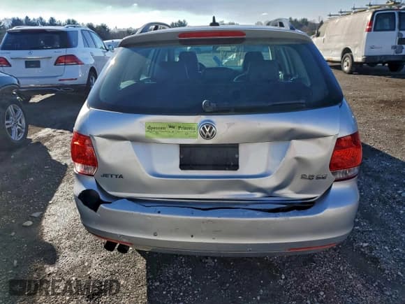 ✅ 2012 Volkswagen Jetta SE • VIN: 3VWPP7AJ0CM673797 • Lot: 94738845. Listed on Copart with 106,741 mi. Free auction sales archive from the USA and detailed vehicle history report at DreamBid. Image 6.