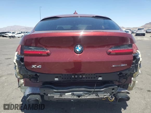 ✅ 2025 BMW X4 xDrive30i • VIN: 5UX33DT08S9Y32898 • Lot: 61641345. Listed on Copart with 3,333 mi. Free auction sales archive from the USA and detailed vehicle history report at DreamBid. Image 6.