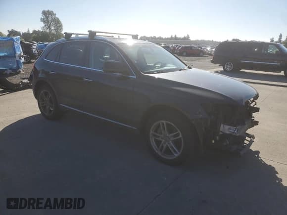 ✅ 2015 Audi Q5 Prestige • VIN: WA1VMAFP9FA124253 • Lot: 59331075. Listed on Copart with 115,983 mi. Free auction sales archive from the USA and detailed vehicle history report at DreamBid. Image 4.