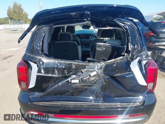 2024 Hyundai Palisade Calligraphy с VIN KM8R7DGE5RU791736, выставлен на аукционе IAAI как лот 43246151 с пробегом 9 939 миль миль и . История ставок и продаж доступна на DreamBid. Изображение 6.