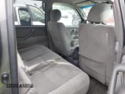 ✅ 2005 Toyota Tundra Limited • VIN: 5TBET38105S467542 • Lot: 42882565. Wystawiony na IAAI z przebiegiem Nie podano. Bezpłatny archiwum sprzedaży aukcyjnych z USA i szczegółowy raport historii pojazdu na DreamBid. Zdjęcie 8.