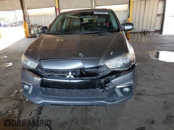 2018 Mitsubishi Outlander SE with VIN JA4AP3AW8JZ036143, listed as a Copart auction lot 84583595 with 162,199 mi miles and Salvage title. Bid and sale history available at DreamBid. Image 5.