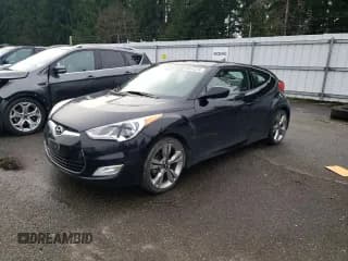 ✅ 2013 Hyundai Veloster w/Black Int • VIN: KMHTC6AD6DU091844 • Lot: 86014224. Wystawiony na Copart z przebiegiem 91 933 mil. Bezpłatny archiwum sprzedaży aukcyjnych z USA i szczegółowy raport historii pojazdu na DreamBid. Zdjęcie 1.