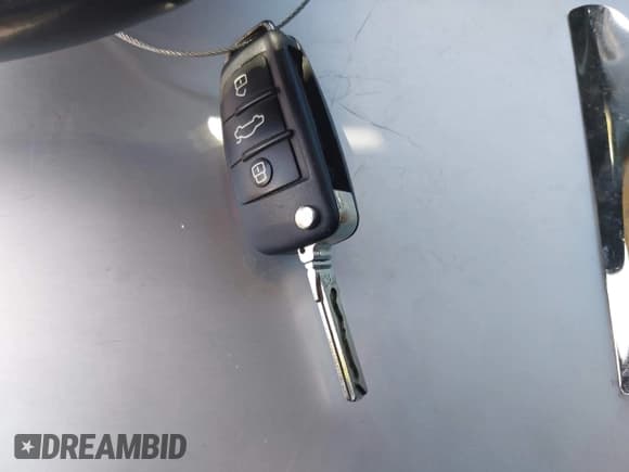 ✅ 2007 Audi A4 3.2L • VIN: WAUDH78E87A257895 • Lot: 42222027. Listed on IAAI with 152,228 mi. Free auction sales archive from the USA and detailed vehicle history report at DreamBid. Image 11.