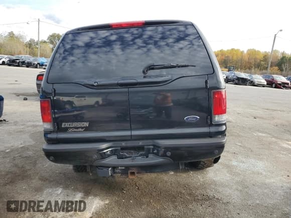 ✅ 2004 Ford Excursion Limited • VIN: 1FMSU43P54EA55934 • Lot: 41440765. Wystawiony na Copart z przebiegiem 170 667 mil. Bezpłatny archiwum sprzedaży aukcyjnych z USA i szczegółowy raport historii pojazdu na DreamBid. Zdjęcie 6.