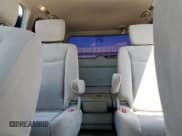 ✅ 2016 Nissan Quest SV • VIN: JN8AE2KP5G9155438 • Lot: 84775845. Wystawiony na Copart z przebiegiem 164 712 mil. Bezpłatny archiwum sprzedaży aukcyjnych z USA i szczegółowy raport historii pojazdu na DreamBid. Zdjęcie 10.