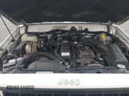 ✅ 1995 Jeep Cherokee SE • VIN: 1J4FT28S9SL563028 • Лот: 43753102. Опубликован ранее на IAAI с пробегом 216 569 миль. Бесплатный доступ к архиву аукционных продаж из США и подробный отчёт об истории автомобиля на DreamBid. Изображение 10.