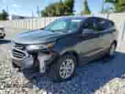 2020 Chevrolet Equinox LT z VIN 3GNAXKEV3LS527597, wystawiony jako Copart lot #82440605 z przebiegiem 159 377 mil mil oraz Szkoda całkowita • Salvage title. Historia ofert i sprzedaży dostępna na DreamBid. Obrazek 1.