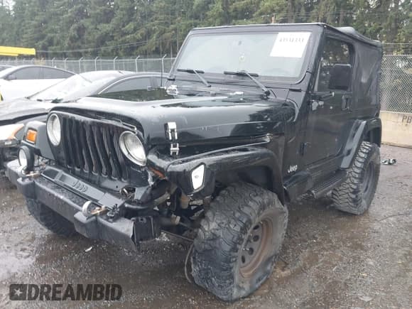 ✅ 1998 Jeep Wrangler Sahara • VIN: 1J4FY49S6WP714014 • Lot: 43531333. Listed on IAAI with 148,254 mi. Free auction sales archive from the USA and detailed vehicle history report at DreamBid. Image 6.