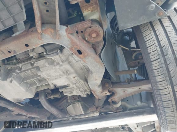 ✅ 2014 Chevrolet Captiva Sport LT • VIN: 3GNAL3EK1ES590157 • Lot: 42018777. Wystawiony na IAAI z przebiegiem 125 837 mil. Bezpłatny archiwum sprzedaży aukcyjnych z USA i szczegółowy raport historii pojazdu na DreamBid. Zdjęcie 14.