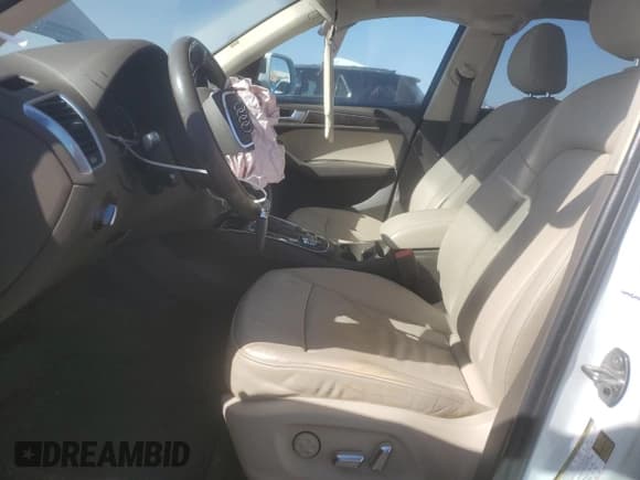 ✅ 2016 Audi Q5 Premium Plus • VIN: WA1L2AFP2GA129437 • Lot: 53846735. Listed on Copart with 96,531 mi. Free auction sales archive from the USA and detailed vehicle history report at DreamBid. Image 7.