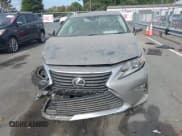 ✅ 2018 Lexus ES 350 • VIN: 58ABK1GGXJU082653 • Лот: 43384344. Опубликован ранее на IAAI с пробегом 44 323 миль. Бесплатный доступ к архиву аукционных продаж из США и подробный отчёт об истории автомобиля на DreamBid. Изображение 12.