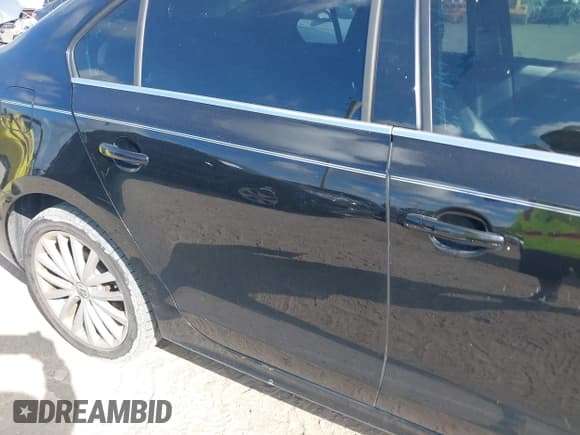 ✅ 2012 Volkswagen Jetta SEL • VIN: 3VWGP7AJ8CM336195 • Lot: 42675919. Listed on IAAI with 183,255 mi. Free auction sales archive from the USA and detailed vehicle history report at DreamBid. Image 13.