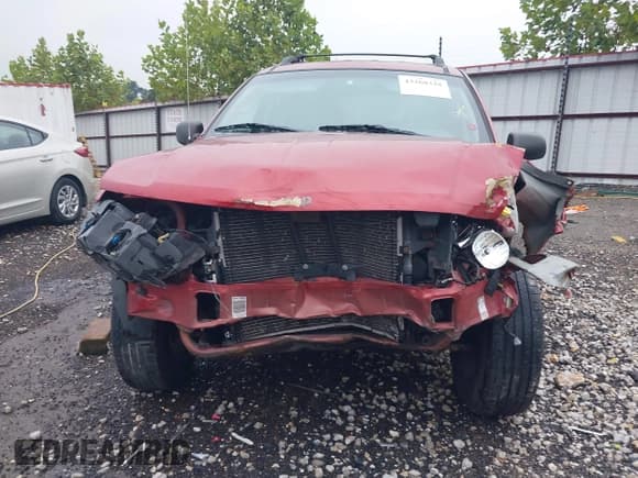 ✅ 2002 Jeep Grand Cherokee Laredo • VIN: 1J4GW48S82C316851 • Lot: 43260328. Listed on IAAI with 167,363 mi. Free auction sales archive from the USA and detailed vehicle history report at DreamBid. Image 13.