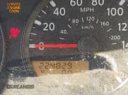 ✅ 2010 Nissan Frontier SE • VIN: 1N6AD0CW2AC437777 • Lot: 41412980. Listed on IAAI with 224,829 mi. Free auction sales archive from the USA and detailed vehicle history report at DreamBid. Image 16.