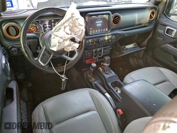 ✅ 2020 Jeep Gladiator Mojave • VIN: 1C6JJTEG2LL214345 • Лот: 95484785. Опубликован ранее на Copart с пробегом 86 404 миль. Бесплатный доступ к архиву аукционных продаж из США и подробный отчёт об истории автомобиля на DreamBid. Изображение 8.