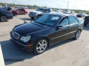 ✅ 2007 Mercedes-Benz C 230 Sport • VIN: WDBRF52H47F930592 • Lot: 43204057. Wystawiony na IAAI z przebiegiem 108 438 mil. Bezpłatny archiwum sprzedaży aukcyjnych z USA i szczegółowy raport historii pojazdu na DreamBid. Zdjęcie 2.