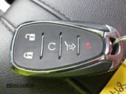 ✅ 2020 Chevrolet Blazer LT • VIN: 3GNKBJRS6LS560770 • Lot: 42036012. Wystawiony na IAAI z przebiegiem 56 505 mil. Bezpłatny archiwum sprzedaży aukcyjnych z USA i szczegółowy raport historii pojazdu na DreamBid. Zdjęcie 11.