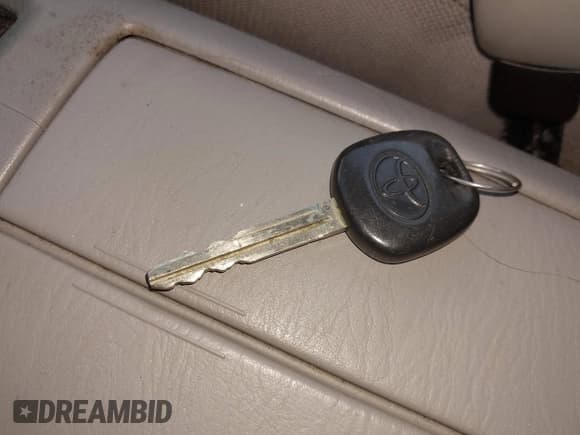 ✅ 2007 Toyota Highlander w/3rd Row • VIN: JTEDP21A670137577 • Лот: 43618902. Опубликован ранее на IAAI с пробегом 227 381 миль. Бесплатный доступ к архиву аукционных продаж из США и подробный отчёт об истории автомобиля на DreamBid. Изображение 11.