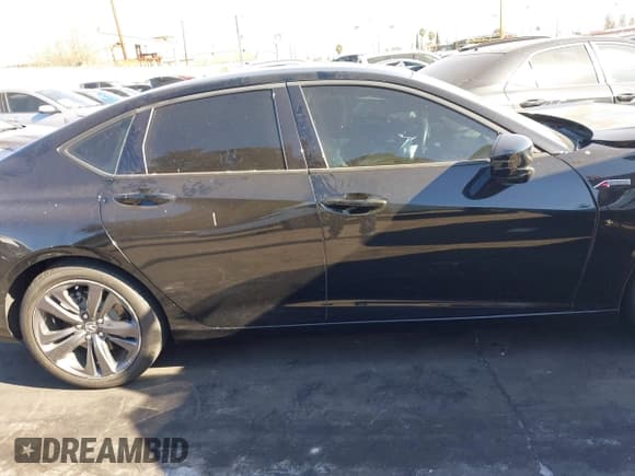 ✅ 2022 Acura TLX w/A-Spec Package • VIN: 19UUB6F52NA001283 • Lot: 41247811. Listed on IAAI with 22,214 mi. Free auction sales archive from the USA and detailed vehicle history report at DreamBid. Image 13.