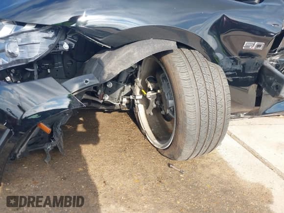 ✅ 2024 Ford Mustang GT Premium • VIN: 1FA6P8CFXR5400464 • Lot: 42961039. Listed on IAAI with 5,368 mi. Free auction sales archive from the USA and detailed vehicle history report at DreamBid. Image 22.