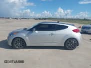 ✅ 2012 Hyundai Veloster w/Red Int • VIN: KMHTC6AD4CU053866 • Lot: 43278884. Wystawiony na IAAI z przebiegiem 155 497 mil. Bezpłatny archiwum sprzedaży aukcyjnych z USA i szczegółowy raport historii pojazdu na DreamBid. Zdjęcie 14.