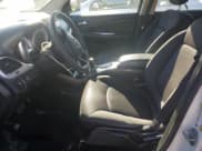 ✅ 2015 Dodge Journey American Value • VIN: 3C4PDCAB8FT719318 • Lot: 90550435. Wystawiony na Copart z przebiegiem 114 518 mil. Bezpłatny archiwum sprzedaży aukcyjnych z USA i szczegółowy raport historii pojazdu na DreamBid. Zdjęcie 7.