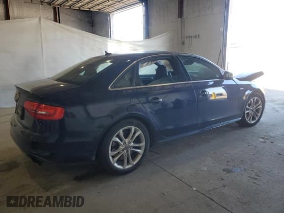 ✅ 2014 Audi S4 Premium Plus • VIN: WAUBGAFL2EA009325 • Lot: 89686435. Wystawiony na Copart z przebiegiem Nie podano. Bezpłatny archiwum sprzedaży aukcyjnych z USA i szczegółowy raport historii pojazdu na DreamBid. Zdjęcie 3.