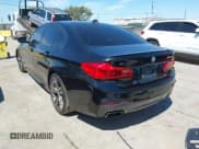 ✅ 2020 BMW 5 Series M550i xDrive • VIN: WBAJS7C03LBN96293 • Lot: 42806260. Wystawiony na IAAI z przebiegiem 29 943 mil. Bezpłatny archiwum sprzedaży aukcyjnych z USA i szczegółowy raport historii pojazdu na DreamBid. Zdjęcie 3.