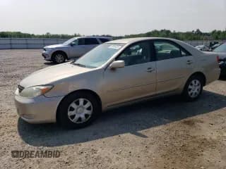 ✅ 2003 Toyota Camry LE • VIN: 4T1BE32K73U228905 • Lot: 60494325. Wystawiony na Copart z przebiegiem 142 148 mil. Bezpłatny archiwum sprzedaży aukcyjnych z USA i szczegółowy raport historii pojazdu na DreamBid. Zdjęcie 1.