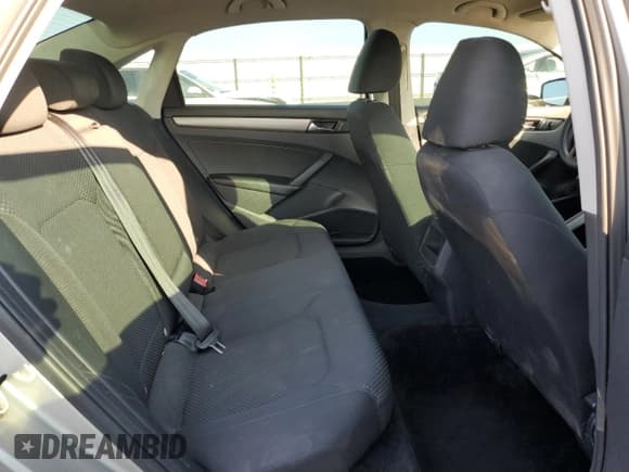 ✅ 2013 Volkswagen Passat S • VIN: 1VWAP7A30DC051257 • Lot: 82715485. Listed on Copart with 184,920 mi. Free auction sales archive from the USA and detailed vehicle history report at DreamBid. Image 10.