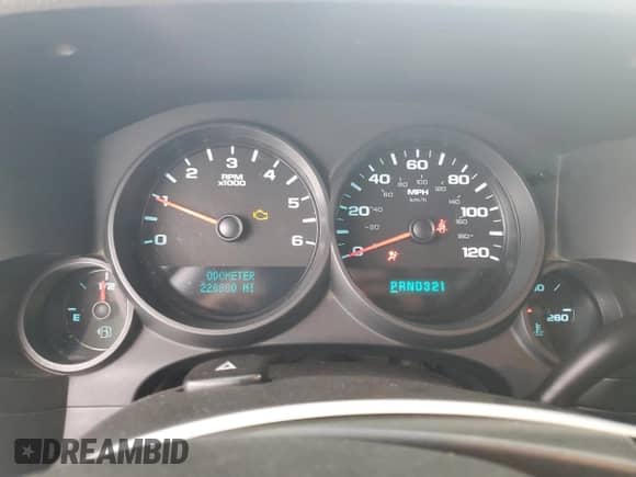 2008 Chevrolet Silverado 1500 LS with VIN 2GCEC13C281326634, listed as a Copart auction lot 87455505 with 228,880 mi miles and Salvage title. Bid and sale history available at DreamBid. Image 9.