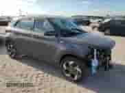 2023 Hyundai Venue SEL с VIN KMHRC8A37PU268693, выставлен на аукционе Copart как лот 67836274 с пробегом 5 174 миль миль и Чистый • Clean title. История ставок и продаж доступна на DreamBid. Изображение 4.