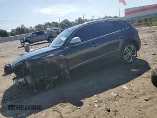 ✅ 2015 Audi SQ5 Premium Plus • VIN: WA1CGAFP0FA012195 • Lot: 69400444. Wystawiony na Copart z przebiegiem Nie podano. Bezpłatny archiwum sprzedaży aukcyjnych z USA i szczegółowy raport historii pojazdu na DreamBid. Zdjęcie 1.