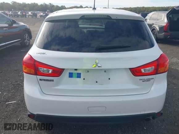 ✅ 2015 Mitsubishi Outlander SE • VIN: 4A4AR4AU7FE057254 • Lot: 43456591. Wystawiony na IAAI z przebiegiem 115 762 mil. Bezpłatny archiwum sprzedaży aukcyjnych z USA i szczegółowy raport historii pojazdu na DreamBid. Zdjęcie 16.