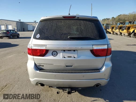 ✅ 2011 Dodge Durango Heat • VIN: 1D4RD3GG1BC692709 • Lot: 50977095. Wystawiony na Copart z przebiegiem Nie podano. Bezpłatny archiwum sprzedaży aukcyjnych z USA i szczegółowy raport historii pojazdu na DreamBid. Zdjęcie 6.