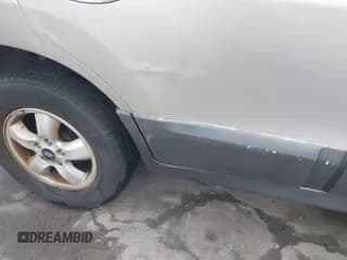 ✅ 2005 Hyundai Santa Fe GLS • VIN: KM8SC13E55U881769 • Лот: 43558324. Опубликован ранее на IAAI с пробегом 183 560 миль. Бесплатный доступ к архиву аукционных продаж из США и подробный отчёт об истории автомобиля на DreamBid. Изображение 6.