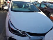 ✅ 2019 Chevrolet Cruze LT • VIN: 1G1BE5SM2K7132882 • Lot: 69280252. Listed on Copart with Not provided. Free auction sales archive from the USA and detailed vehicle history report at DreamBid. Image 5.