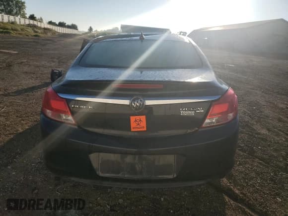 ✅ 2011 Buick Regal CXL RL2 • VIN: 2G4GP5EC8B9181735 • Лот: 84606545. Опубликован ранее на Copart с пробегом 129 909 миль. Бесплатный доступ к архиву аукционных продаж из США и подробный отчёт об истории автомобиля на DreamBid. Изображение 6.