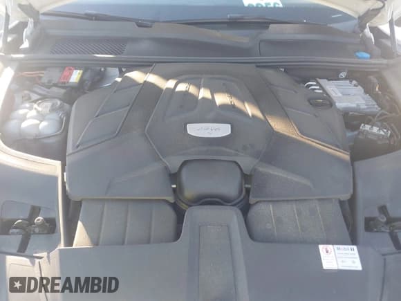 ✅ 2020 Porsche Cayenne S • VIN: WP1BB2AY4LDA57364 • Lot: 43686169. Listed on IAAI with 53,055 mi. Free auction sales archive from the USA and detailed vehicle history report at DreamBid. Image 10.