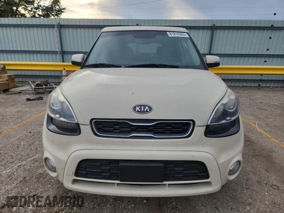 ✅ 2012 Kia Soul + • VIN: KNDJT2A69C7430308 • Лот: 81818365. Опубликован ранее на Copart с пробегом 122 040 миль. Бесплатный доступ к архиву аукционных продаж из США и подробный отчёт об истории автомобиля на DreamBid. Изображение 5.