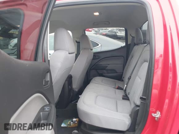 ✅ 2018 Chevrolet Colorado 2WD Work Truck • VIN: 1GCGSBEAXJ1246300 • Lot: 42795674. Listed on IAAI with 67,298 mi. Free auction sales archive from the USA and detailed vehicle history report at DreamBid. Image 8.