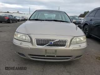 ✅ 2005 Volvo V70 • VIN: YV1SW612752492526 • Lot: 75313964. Listed on Copart with 103,243 mi. Free auction sales archive from the USA and detailed vehicle history report at DreamBid. Image 5.