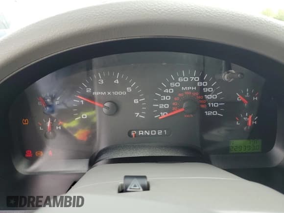 ✅ 2008 Ford F-150 XLT • VIN: 1FTPX14548FB96099 • Lot: 85555025. Listed on Copart with 229,393 mi. Free auction sales archive from the USA and detailed vehicle history report at DreamBid. Image 9.