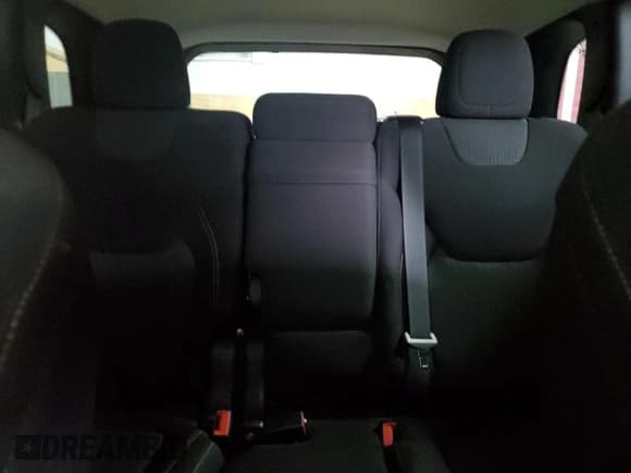 ✅ 2017 Jeep Cherokee 75th Anniversary Edition • VIN: 1C4PJMCB0HW657518 • Lot: 70819575. Wystawiony na Copart z przebiegiem 168 897 mil. Bezpłatny archiwum sprzedaży aukcyjnych z USA i szczegółowy raport historii pojazdu na DreamBid. Zdjęcie 10.