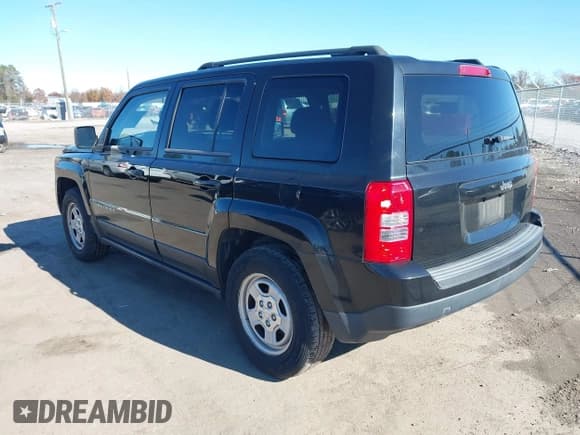 ✅ 2014 Jeep Patriot Sport • VIN: 1C4NJPBB4ED617945 • Lot: 43656534. Listed on IAAI with 161,478 mi. Free auction sales archive from the USA and detailed vehicle history report at DreamBid. Image 3.