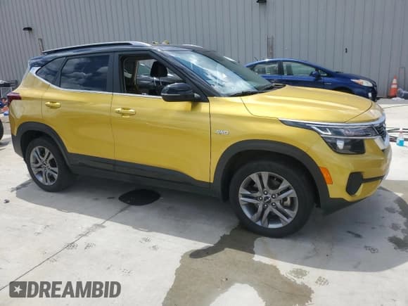 ✅ 2022 Kia Seltos S • VIN: KNDEUCAA2N7320423 • Лот: 68147115. Опубликован ранее на Copart с пробегом 56 180 миль. Бесплатный доступ к архиву аукционных продаж из США и подробный отчёт об истории автомобиля на DreamBid. Изображение 4.