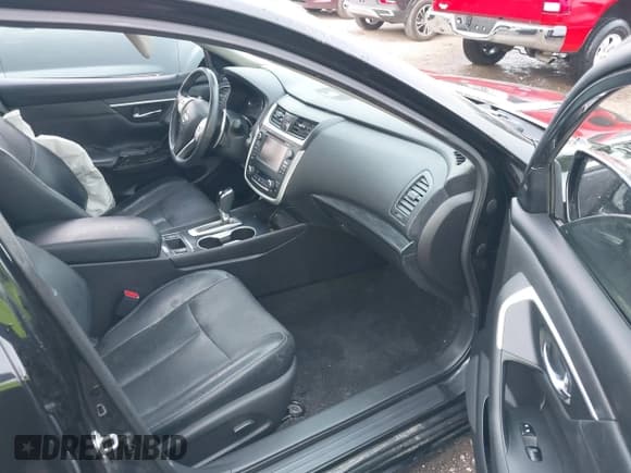 ✅ 2016 Nissan Altima SL • VIN: 1N4BL3APXGC166571 • Лот: 42594475. Опубликован ранее на IAAI с пробегом 111 243 миль. Бесплатный доступ к архиву аукционных продаж из США и подробный отчёт об истории автомобиля на DreamBid. Изображение 5.