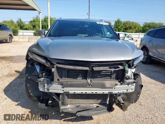 ✅ 2025 Chevrolet Blazer RS • VIN: 3GNKBERS8SS196566 • Lot: 71031465. Listed on Copart with 18,415 mi. Free auction sales archive from the USA and detailed vehicle history report at DreamBid. Image 5.
